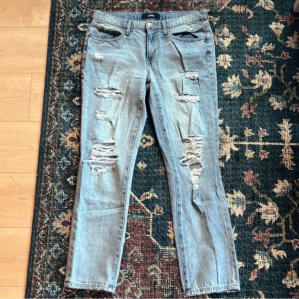 Aero boyfriend distressed jeans SIZE 8